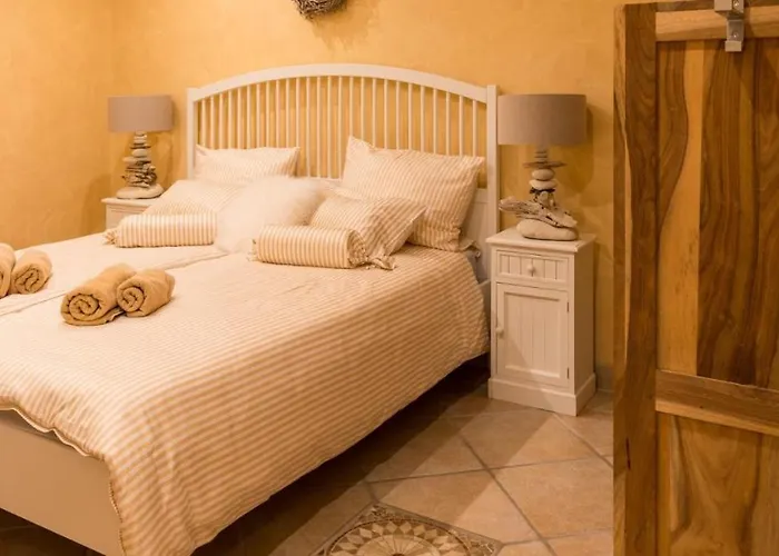 Semesterbostad Casa Strandperle *