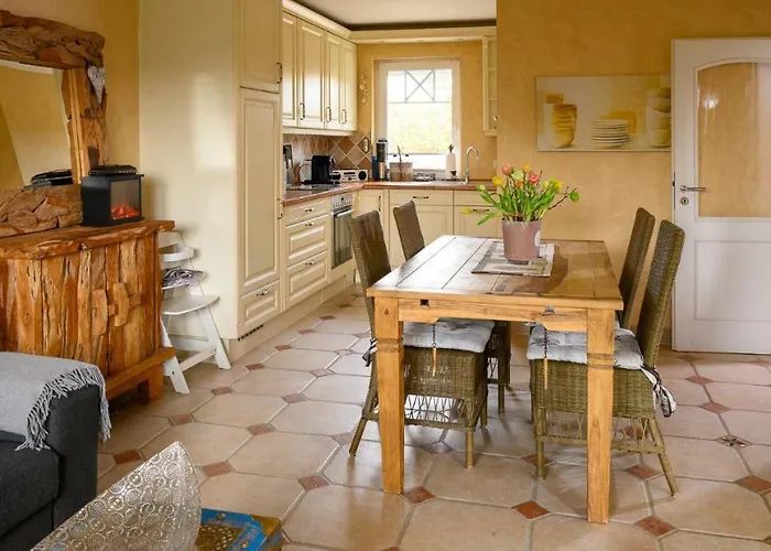 Semesterbostad Casa Strandperle